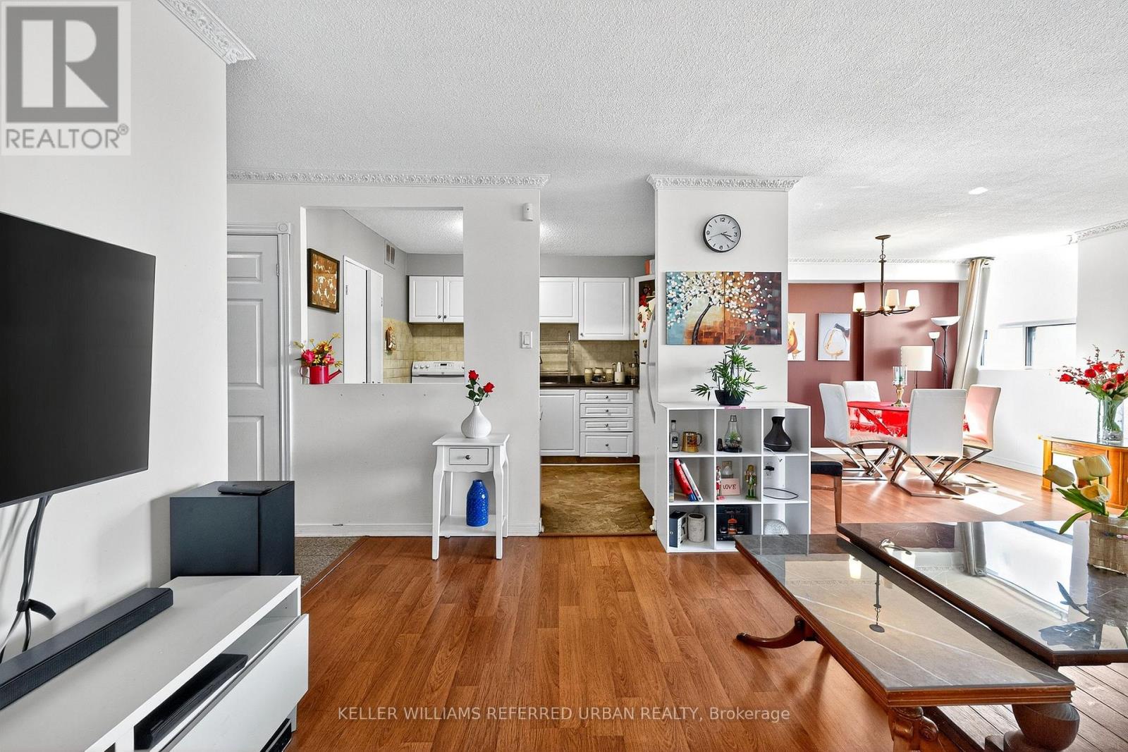 401 - 1881 Jane Street, Toronto (rustic), Ontario