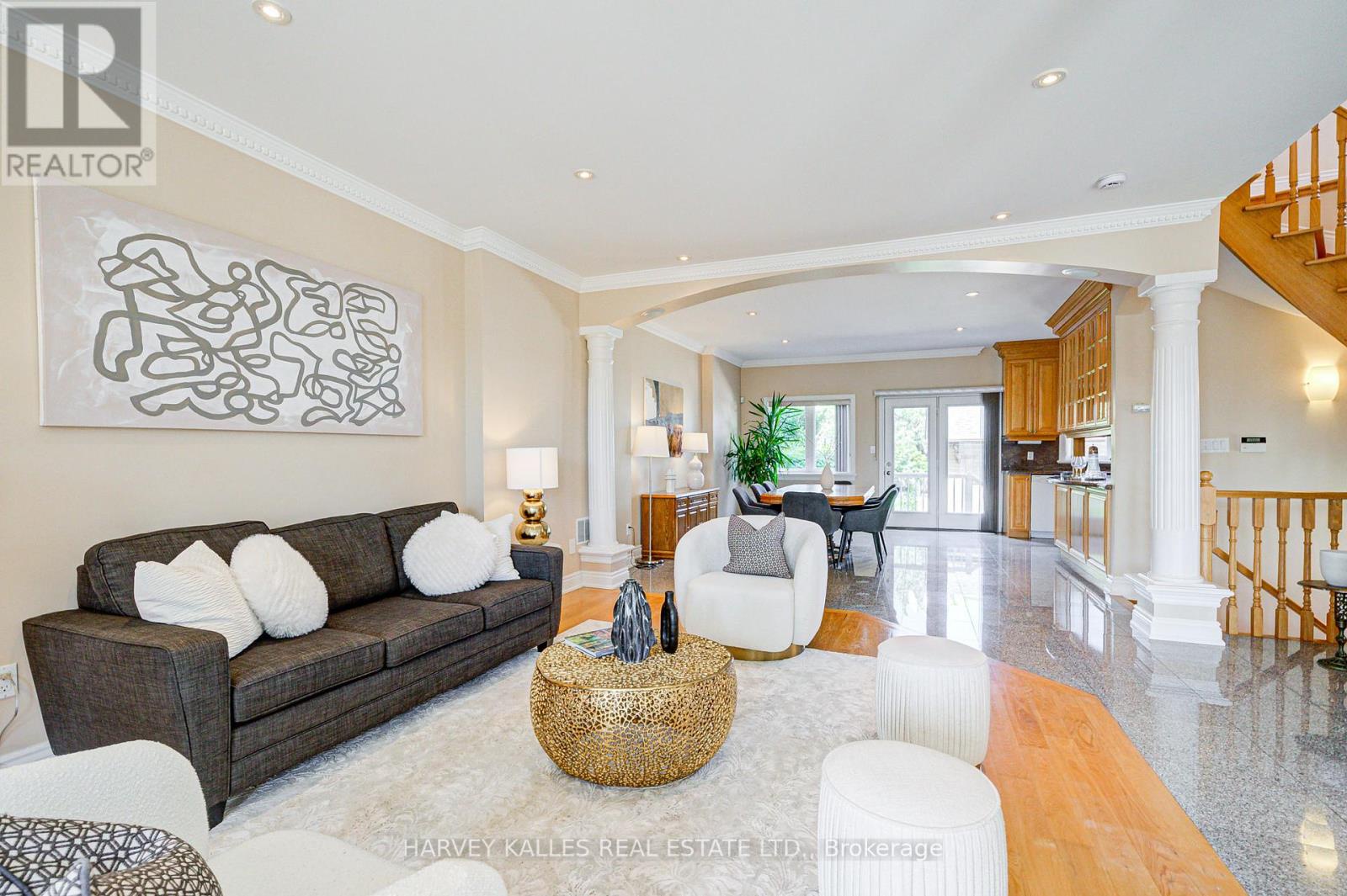 1006 Briar Hill Avenue, Toronto (briar Hill-belgravia), Ontario