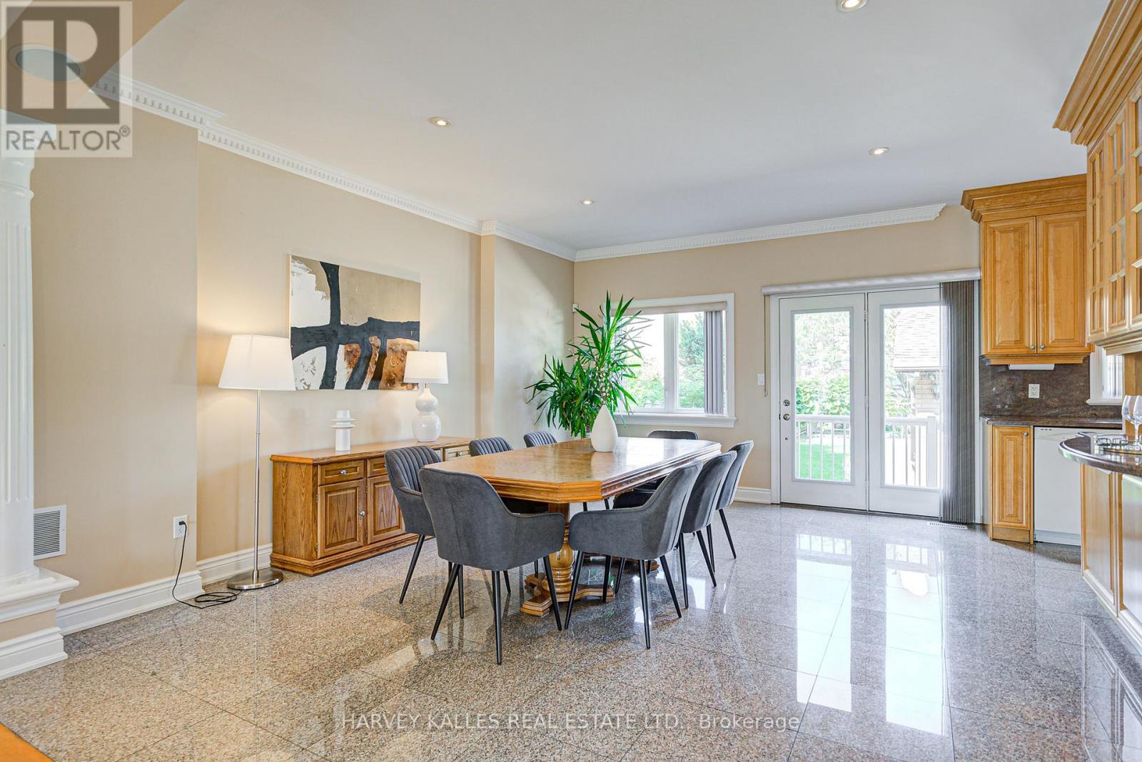 1006 Briar Hill Avenue, Toronto (briar Hill-belgravia), Ontario