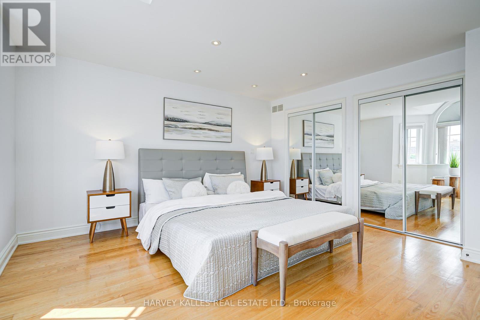 1006 Briar Hill Avenue, Toronto (briar Hill-belgravia), Ontario