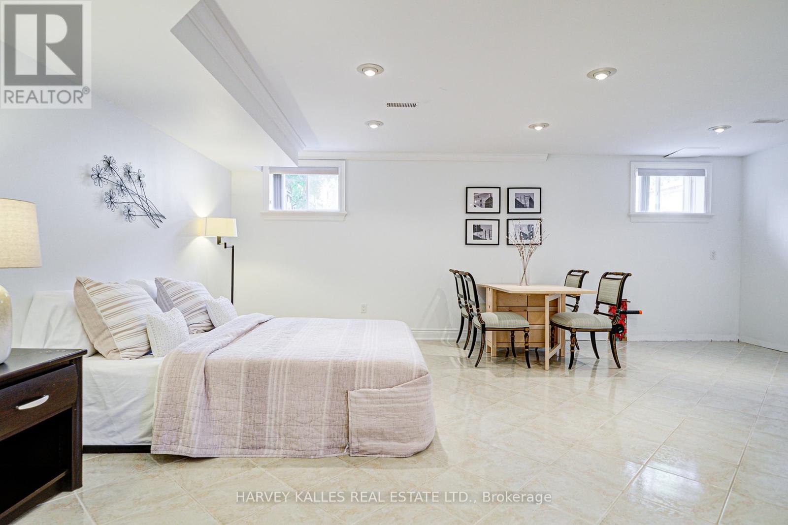 1006 Briar Hill Avenue, Toronto (briar Hill-belgravia), Ontario