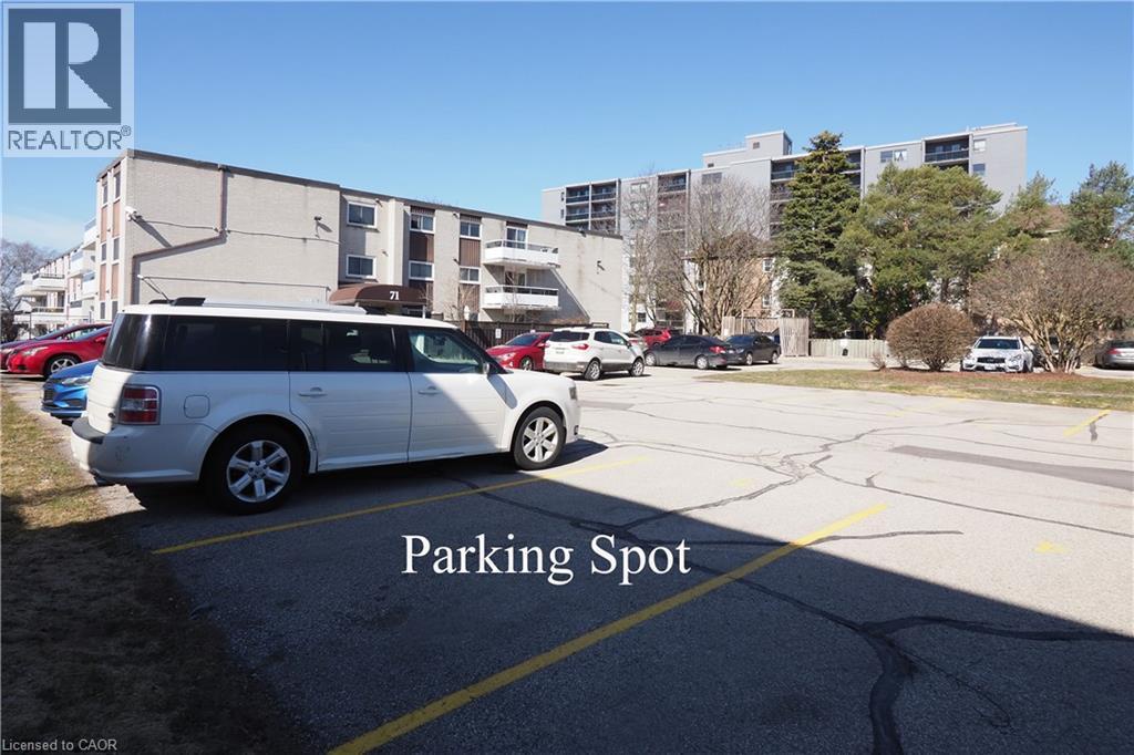 71 Vanier Drive Unit# 105, Kitchener, Ontario