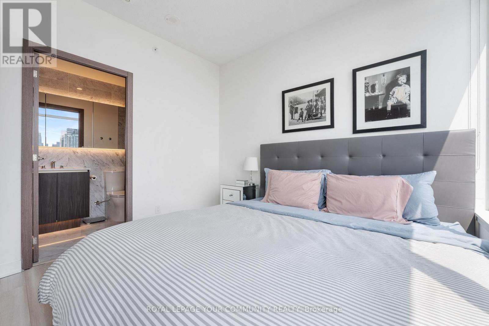 3615 - 17 Bathurst Street, Toronto (waterfront Communities), Ontario