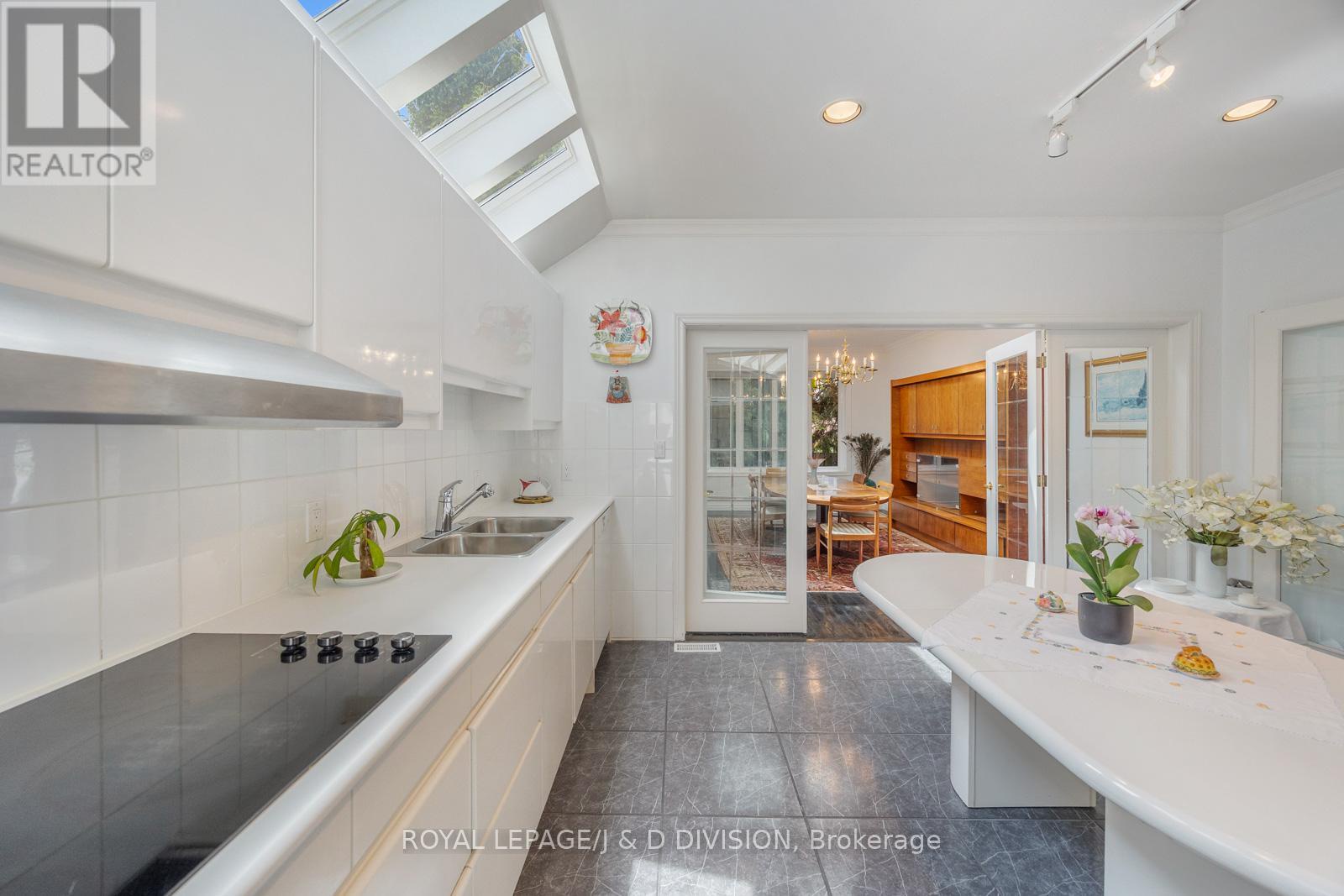 31 George Henry Boulevard, Toronto (henry Farm), Ontario