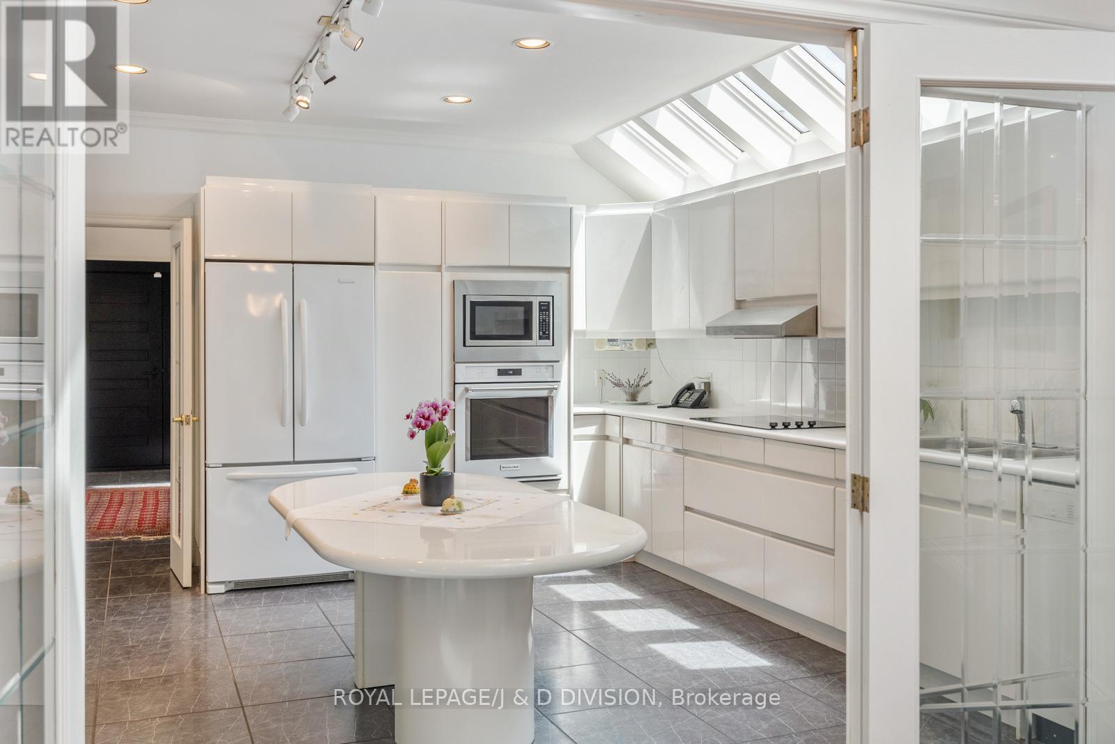 31 George Henry Boulevard, Toronto (henry Farm), Ontario