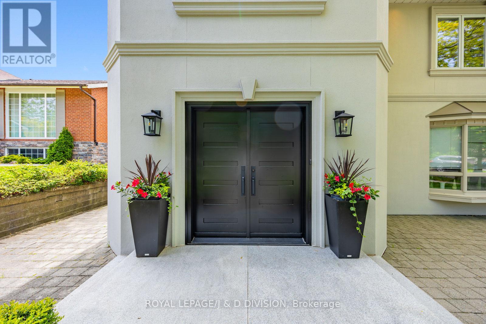 31 George Henry Boulevard, Toronto (henry Farm), Ontario