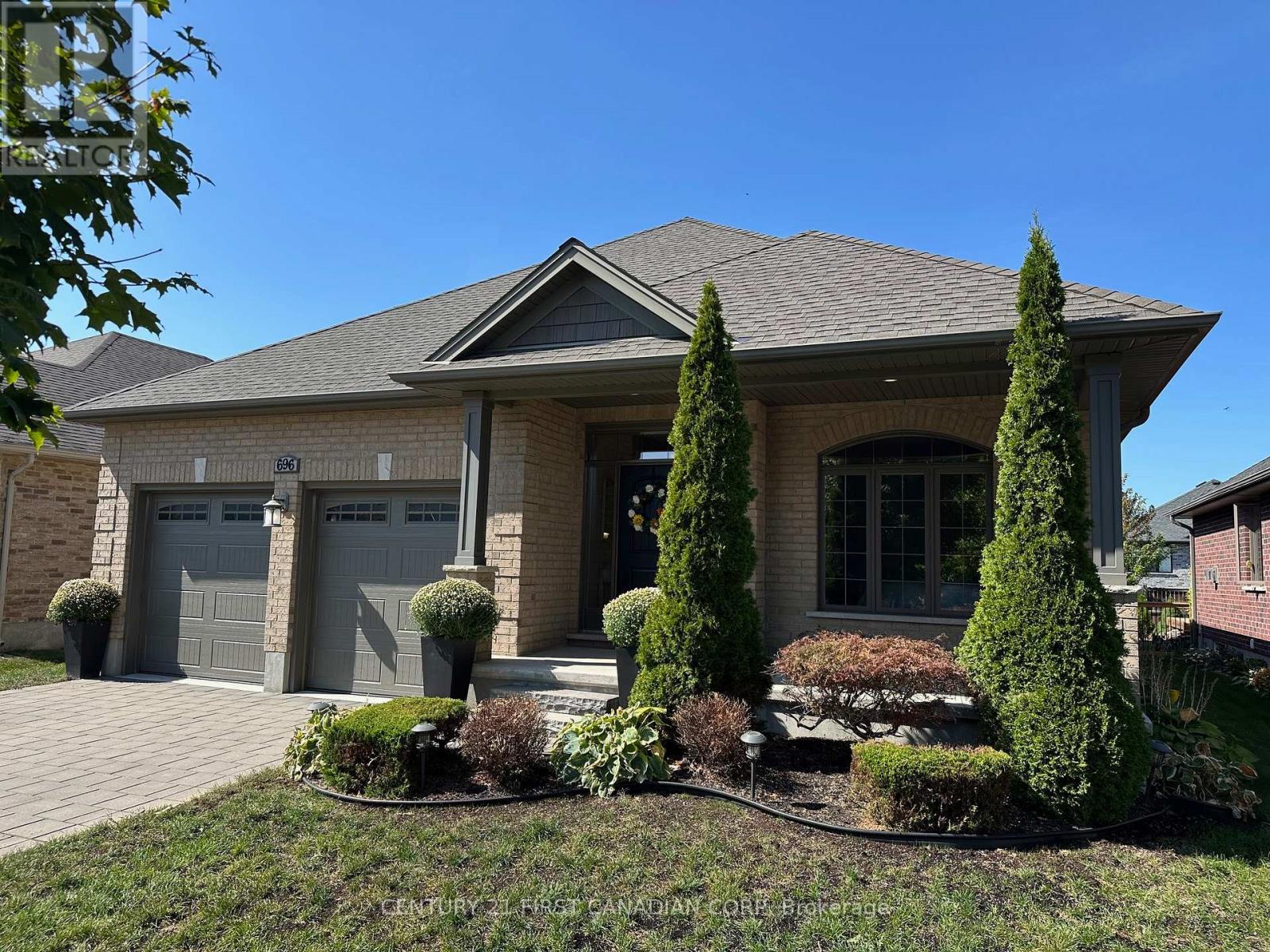 696 Bennett Crescent, Strathroy-caradoc (mount Brydges), Ontario