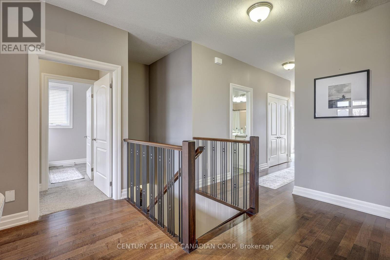 696 Bennett Crescent, Strathroy-caradoc (mount Brydges), Ontario