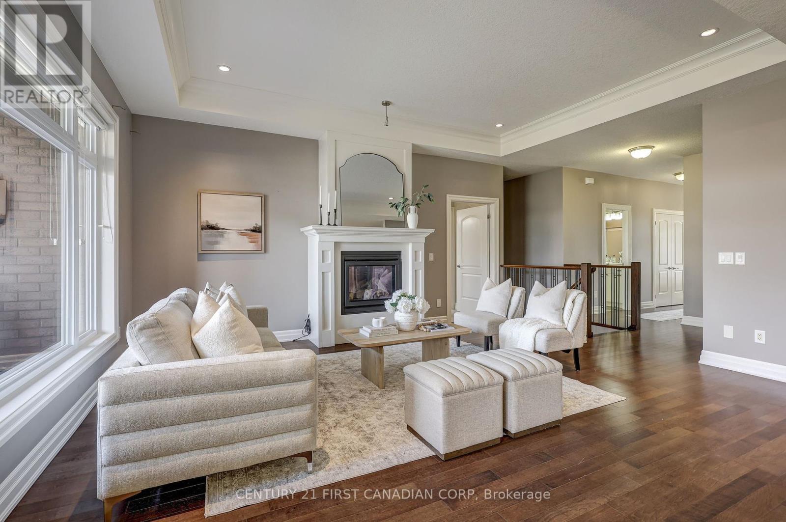 696 Bennett Crescent, Strathroy-caradoc (mount Brydges), Ontario