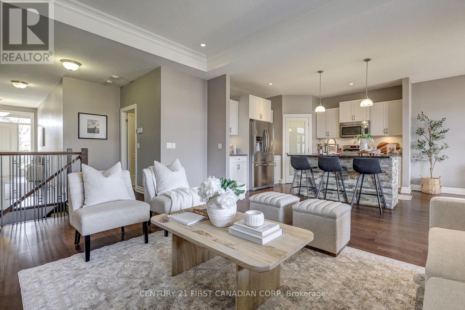 696 Bennett Crescent, Strathroy-caradoc (mount Brydges), Ontario