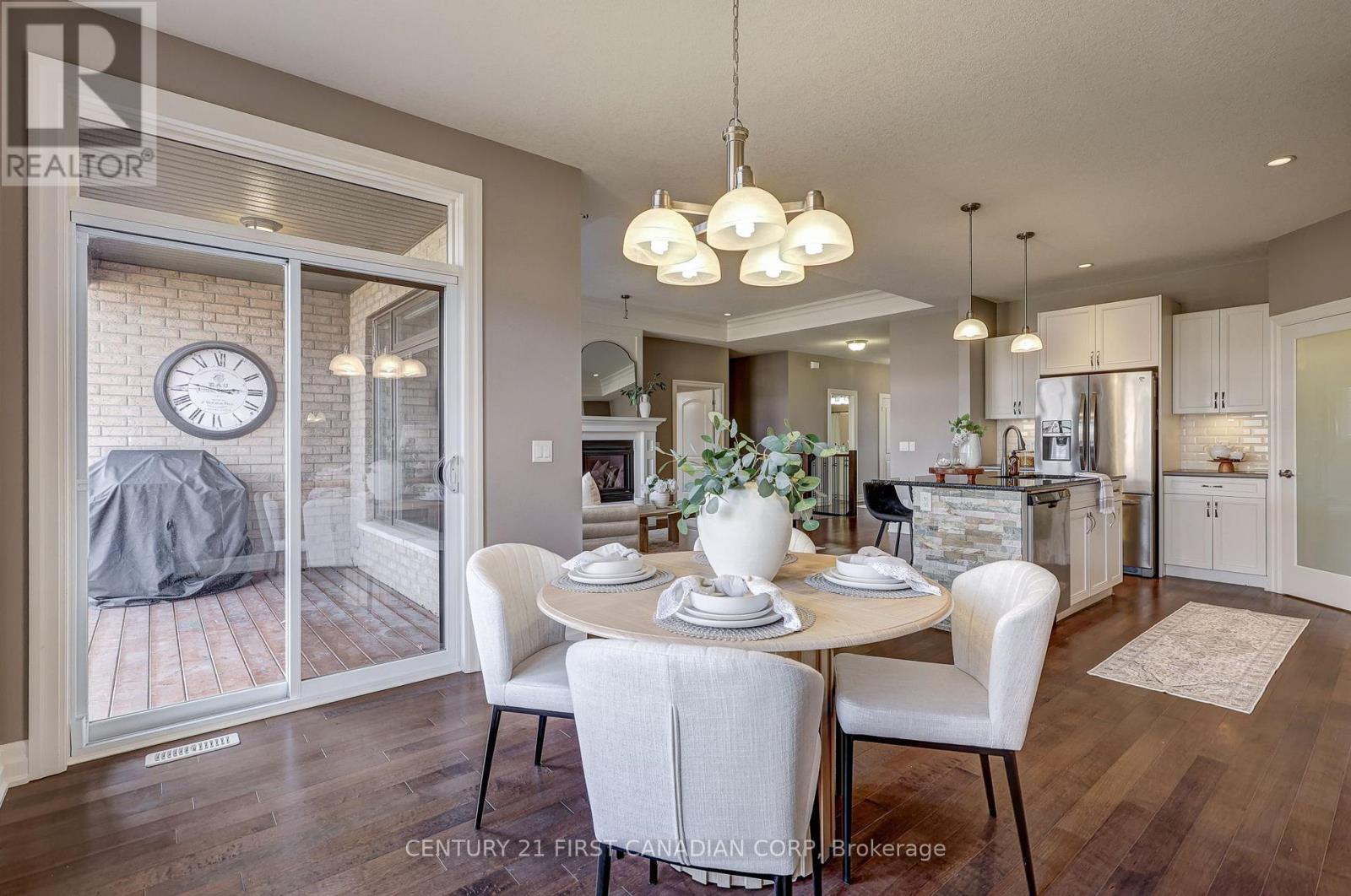 696 Bennett Crescent, Strathroy-caradoc (mount Brydges), Ontario