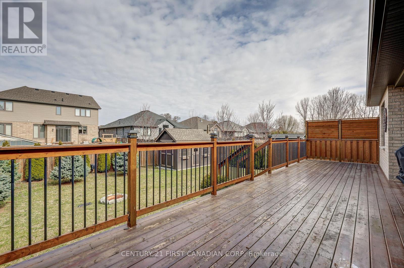 696 Bennett Crescent, Strathroy-caradoc (mount Brydges), Ontario