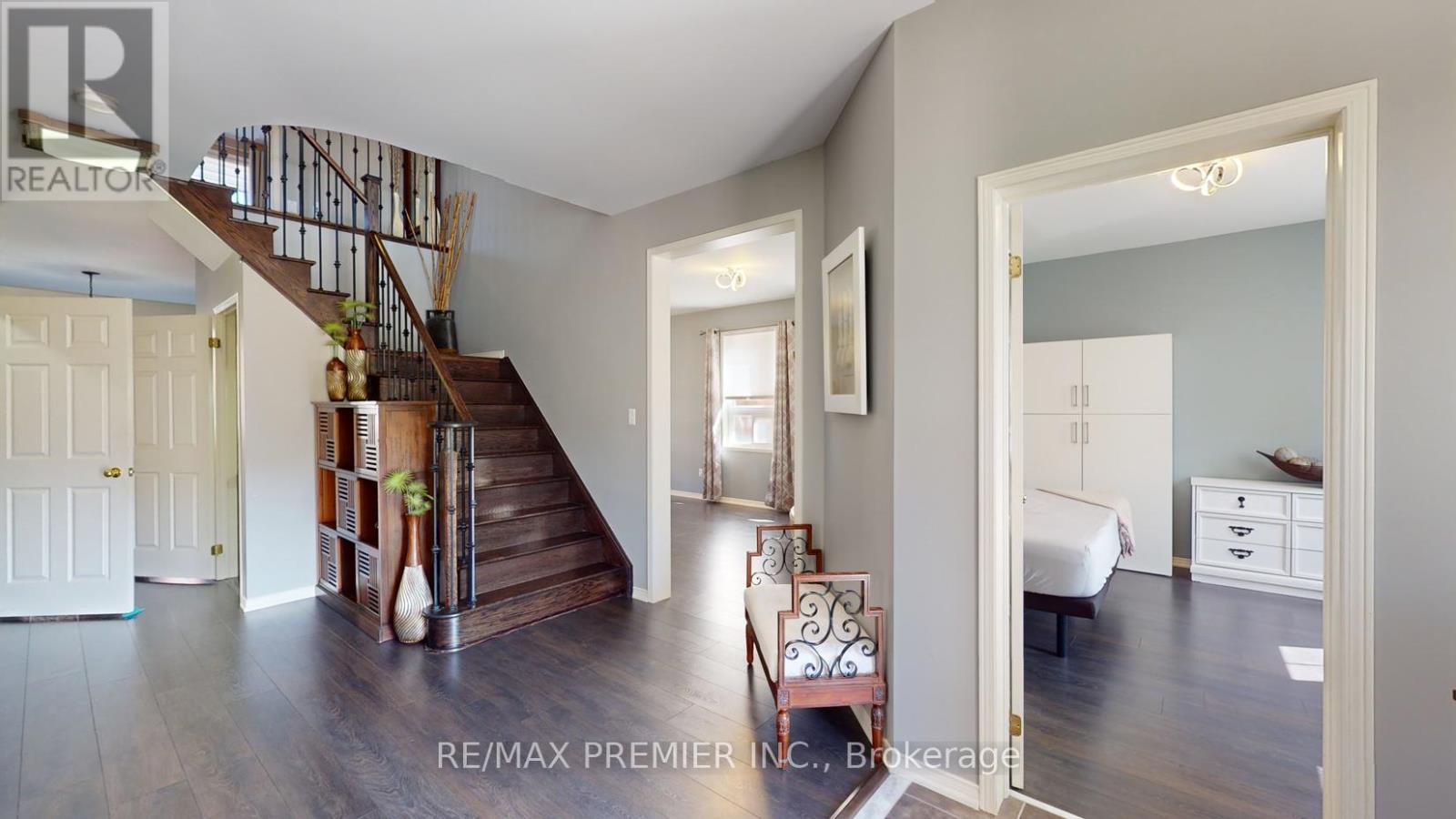 2307 Pilgrim Square, Oshawa (windfields), Ontario