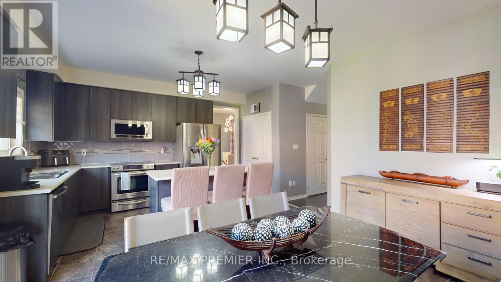 2307 Pilgrim Square, Oshawa (windfields), Ontario