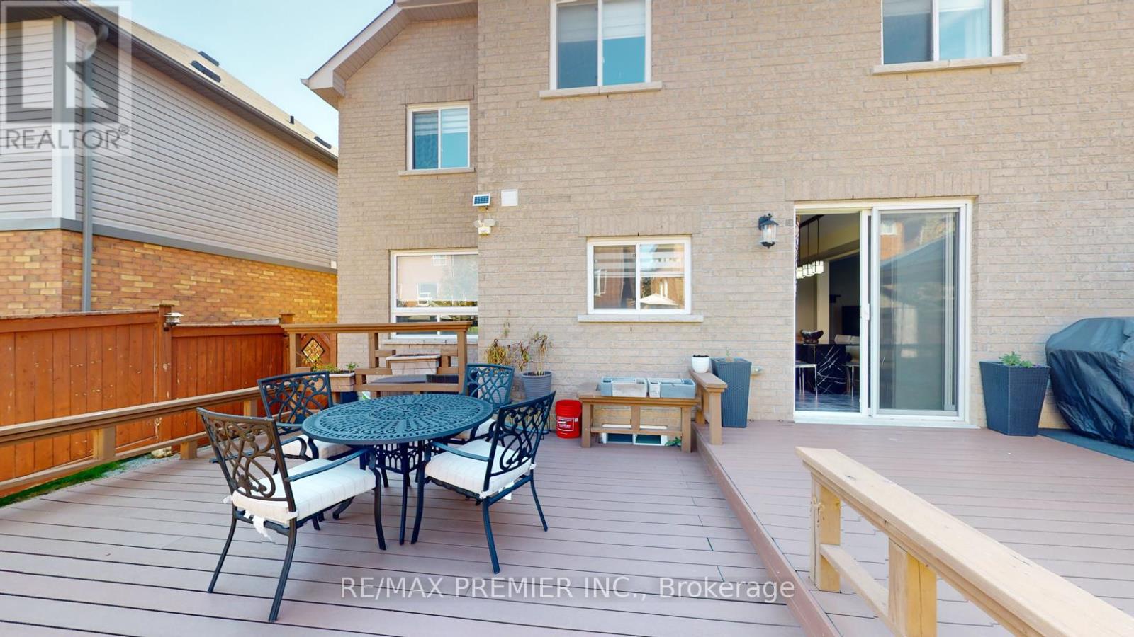 2307 Pilgrim Square, Oshawa (windfields), Ontario