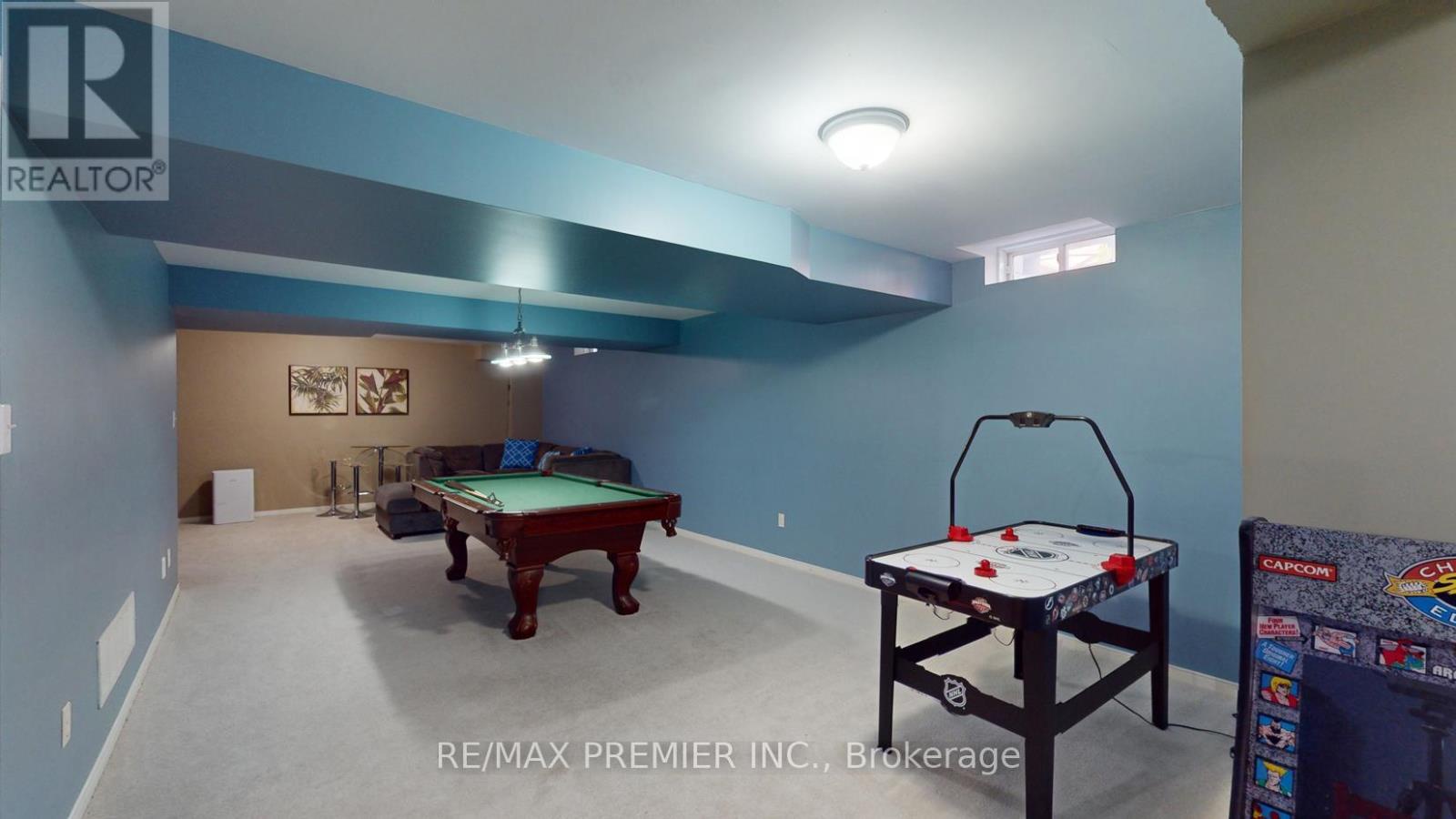 2307 Pilgrim Square, Oshawa (windfields), Ontario