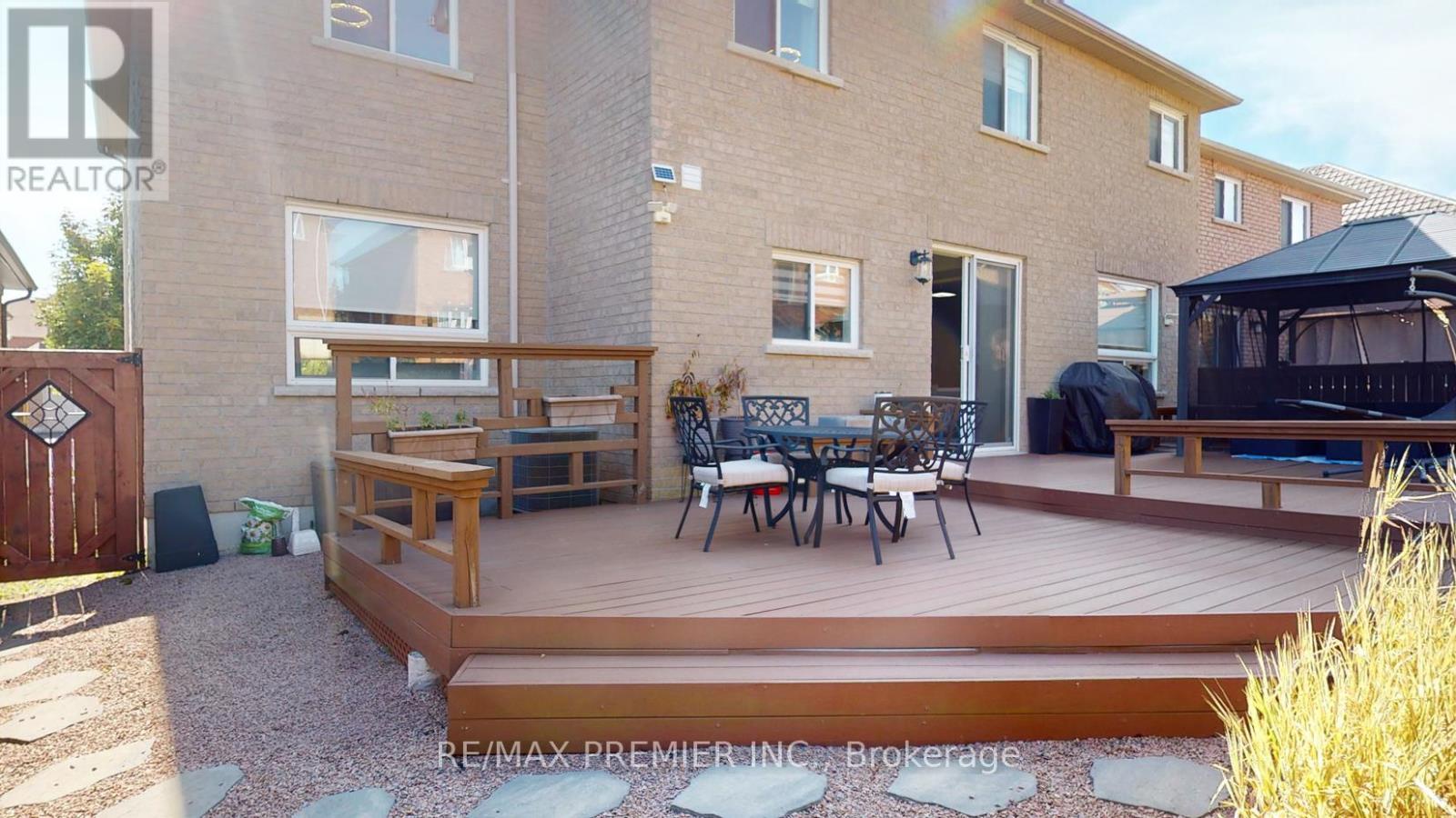 2307 Pilgrim Square, Oshawa (windfields), Ontario