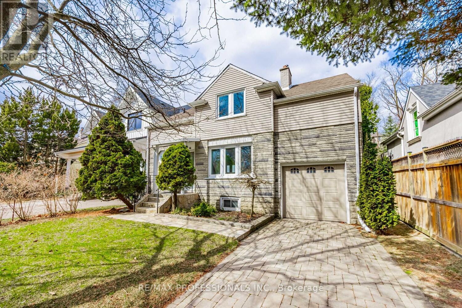 228 The Kingsway, Toronto (edenbridge-humber Valley), Ontario