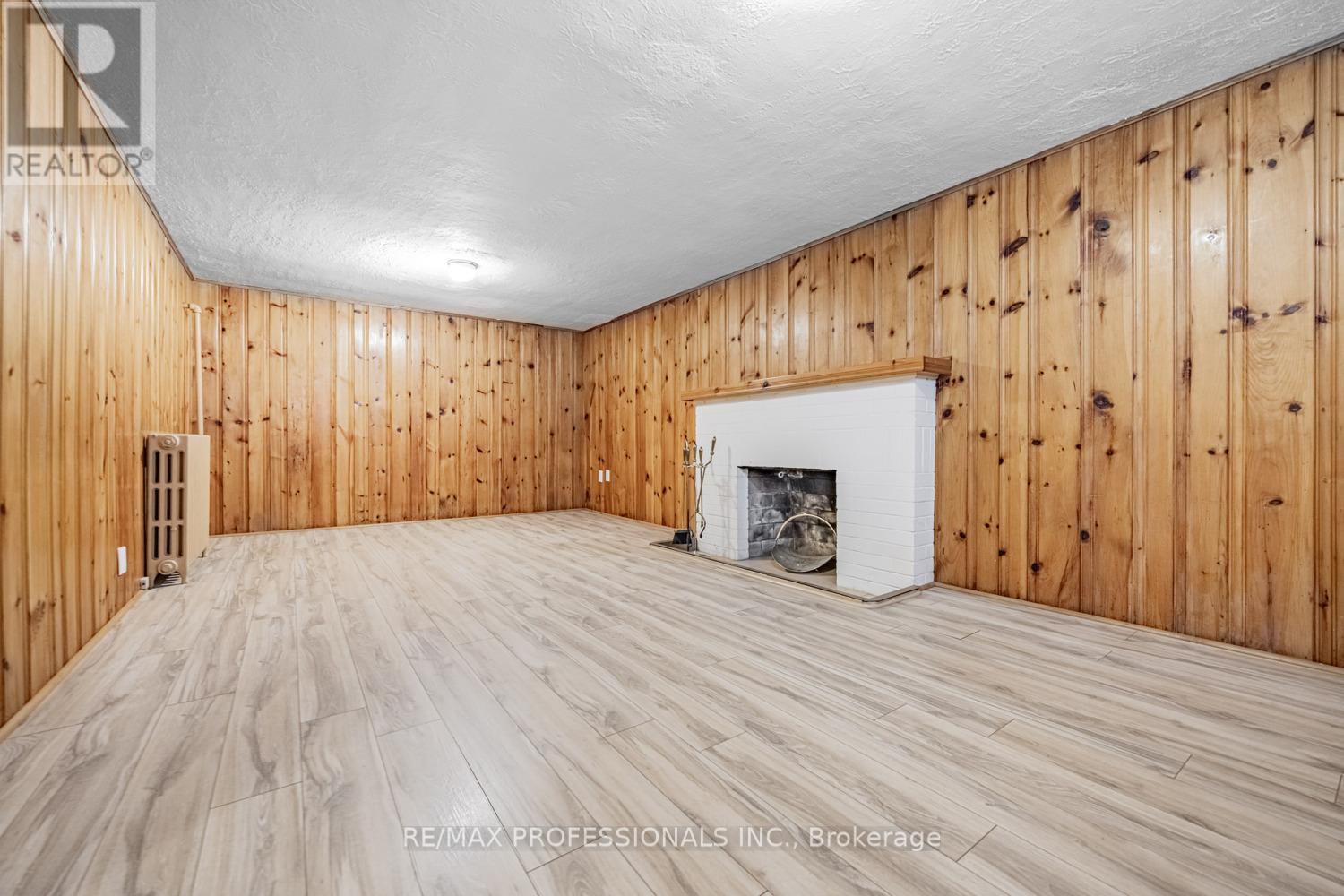 228 The Kingsway, Toronto (edenbridge-humber Valley), Ontario