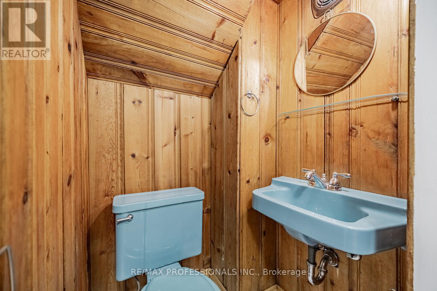 228 The Kingsway, Toronto (edenbridge-humber Valley), Ontario