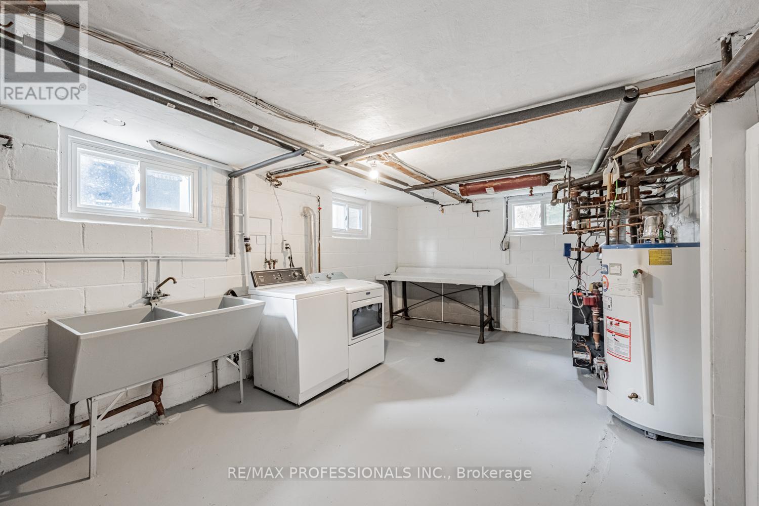 228 The Kingsway, Toronto (edenbridge-humber Valley), Ontario