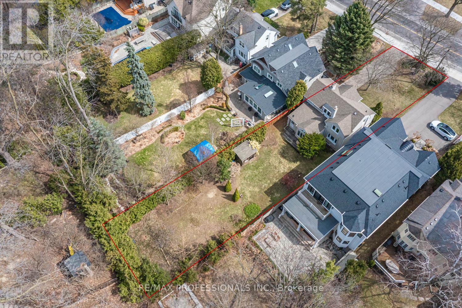 228 The Kingsway, Toronto (edenbridge-humber Valley), Ontario