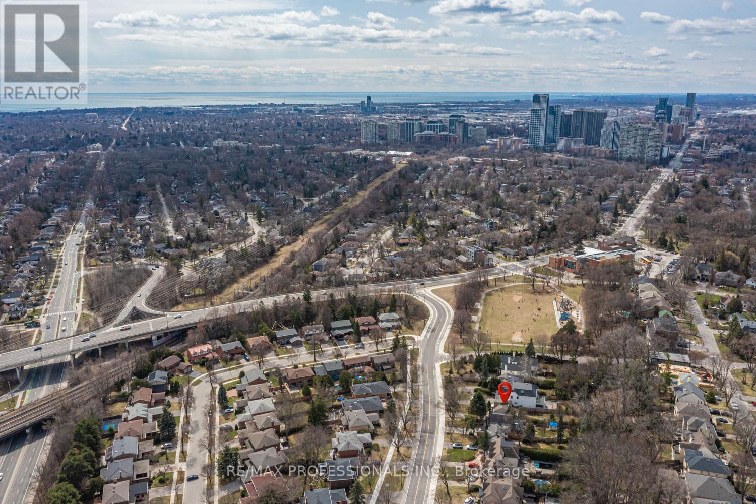 228 The Kingsway, Toronto (edenbridge-humber Valley), Ontario