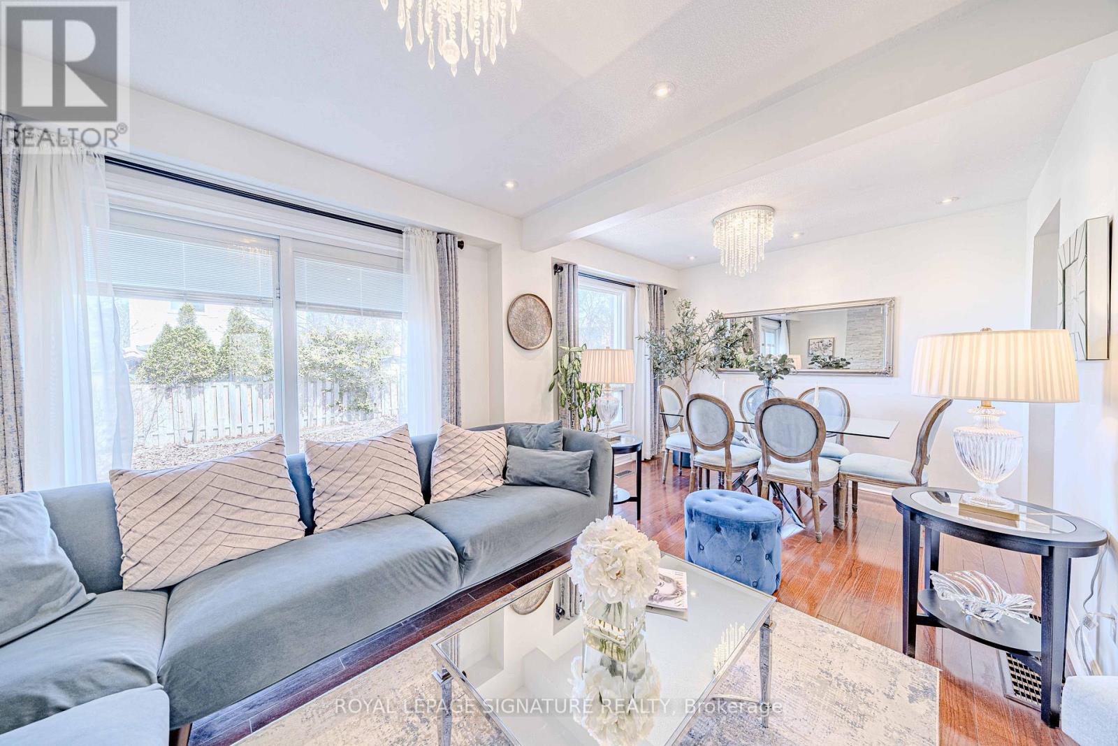 2 Summertime Court, Brampton (heart Lake West), Ontario