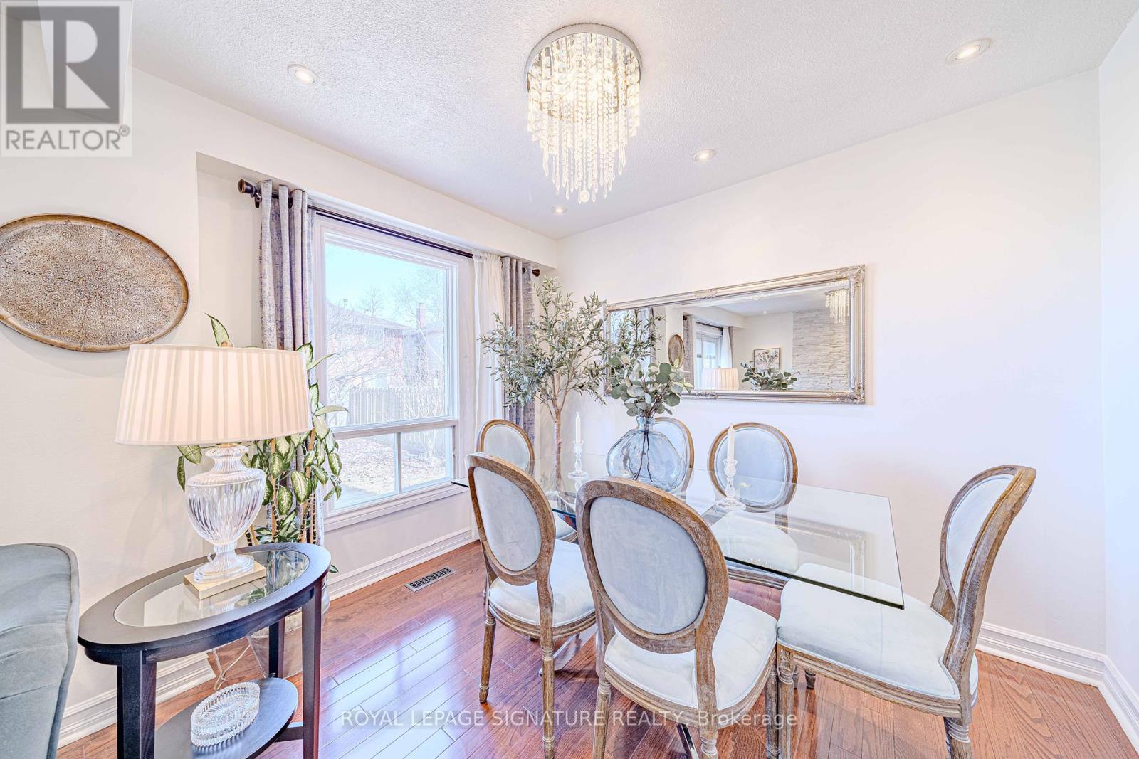 2 Summertime Court, Brampton (heart Lake West), Ontario