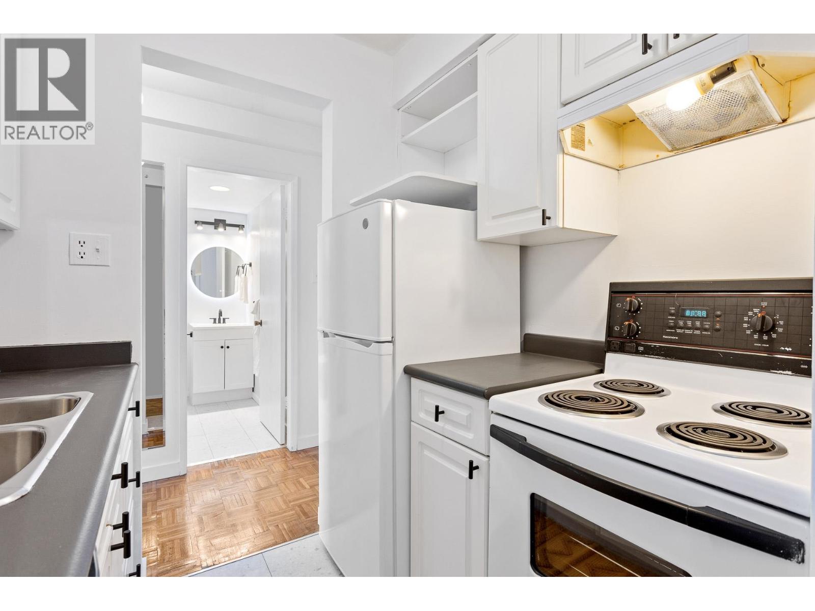 601 1850 Comox Street, Vancouver, British Columbia