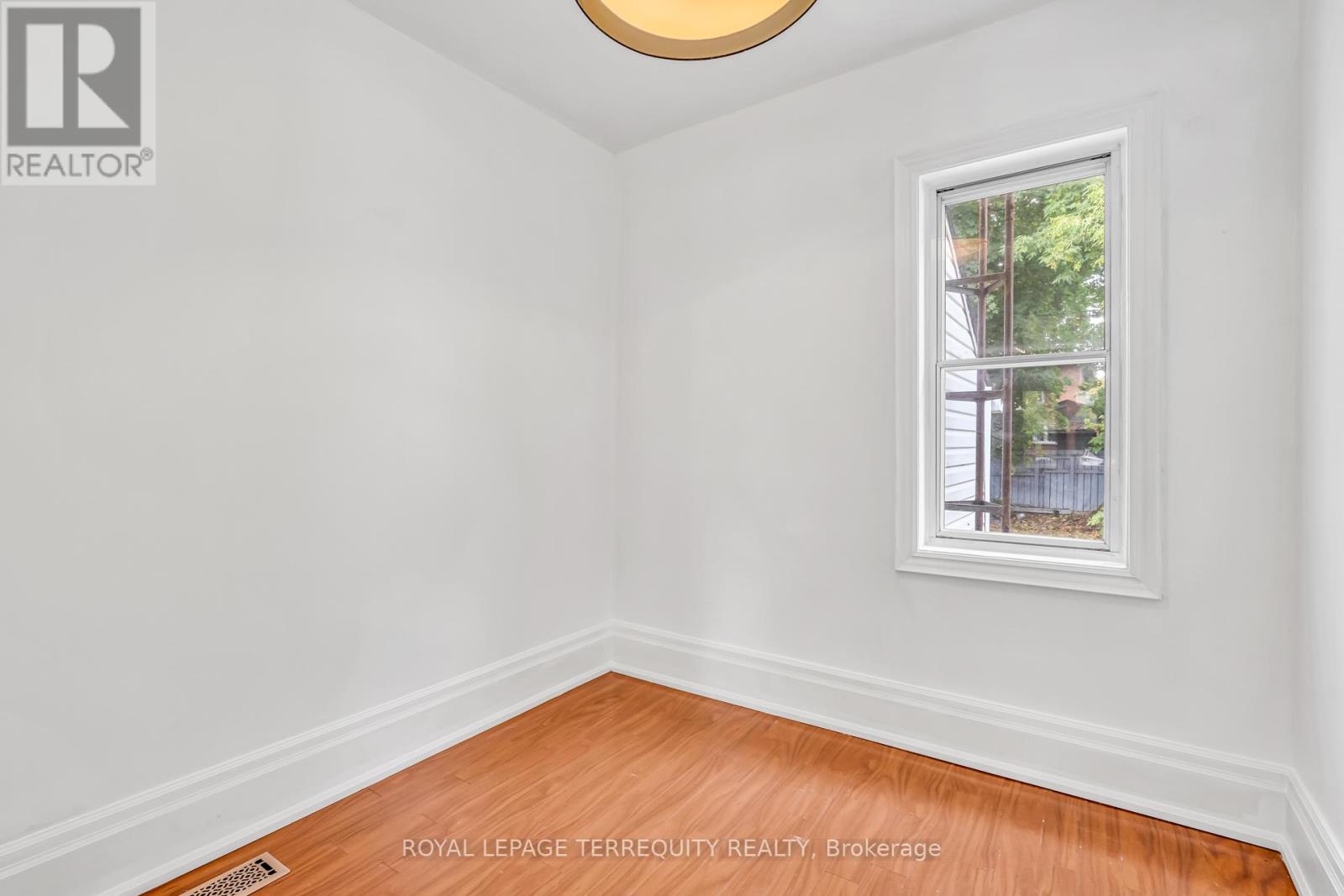 78 Lawrence Avenue W, Toronto (lawrence Park North), Ontario