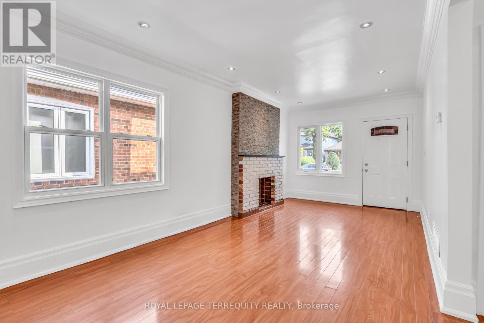 78 Lawrence Avenue W, Toronto (lawrence Park North), Ontario