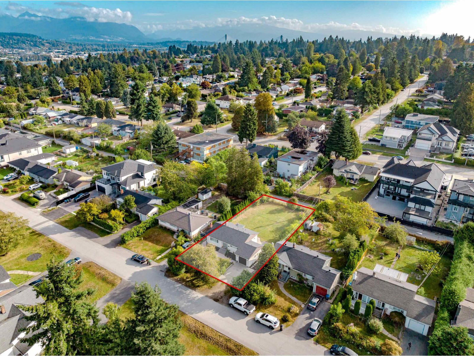 11056 135a Street, Surrey, British Columbia