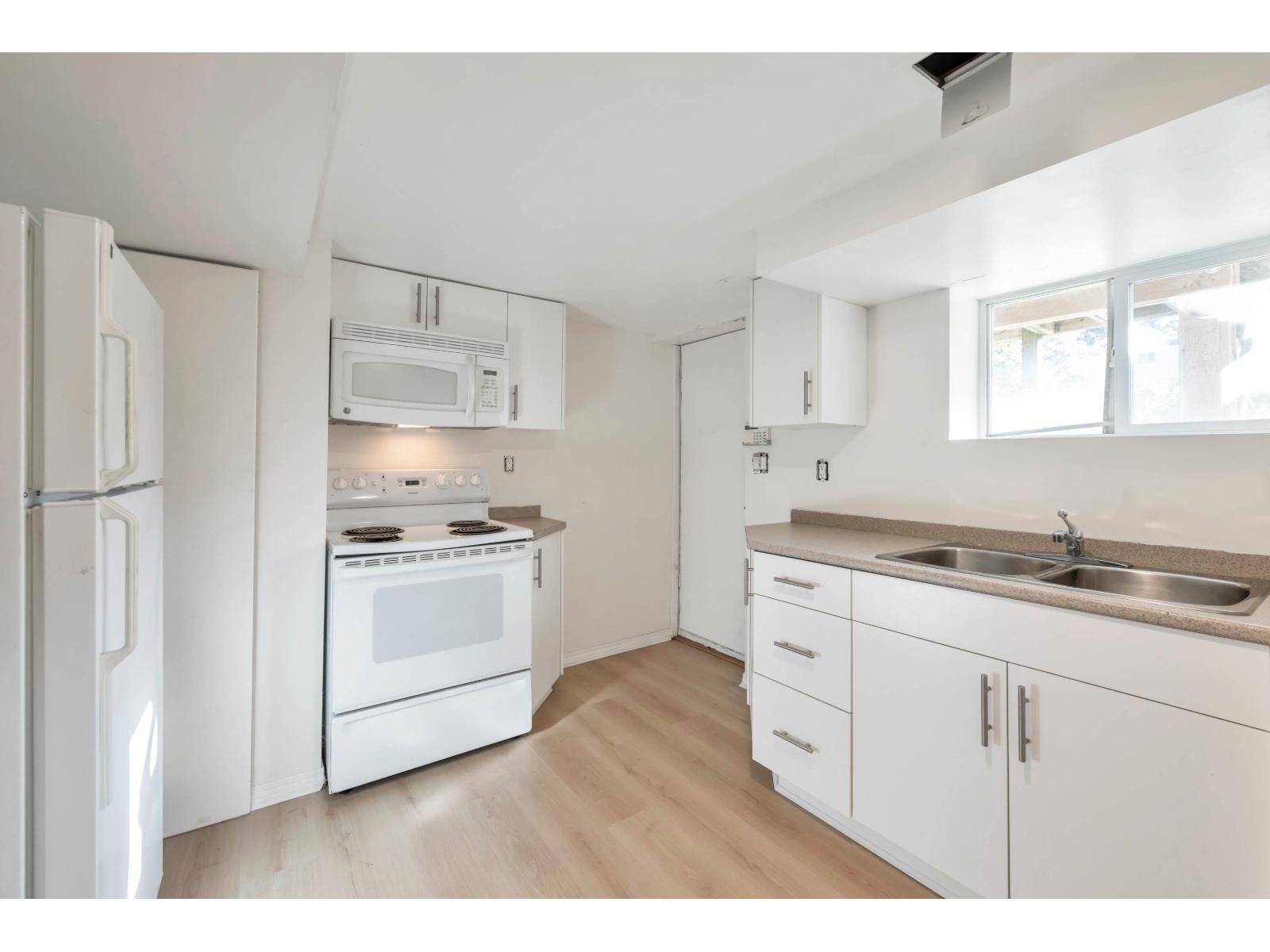 11056 135a Street, Surrey, British Columbia