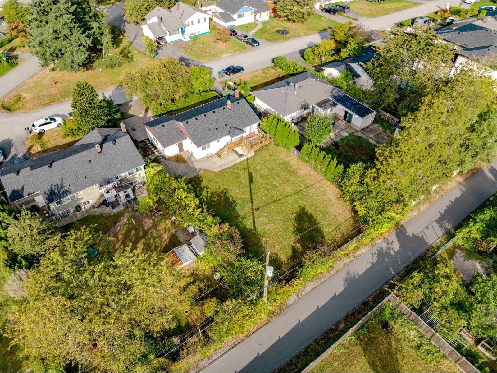 11056 135a Street, Surrey, British Columbia