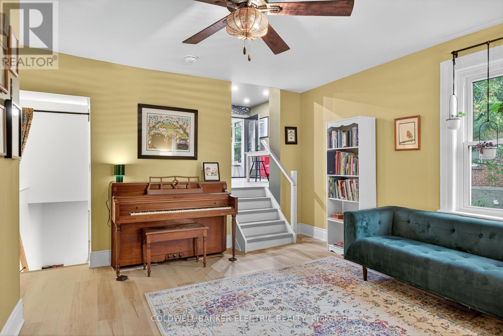 220 Rogers Street, Peterborough (ashburnham Ward 4), Ontario