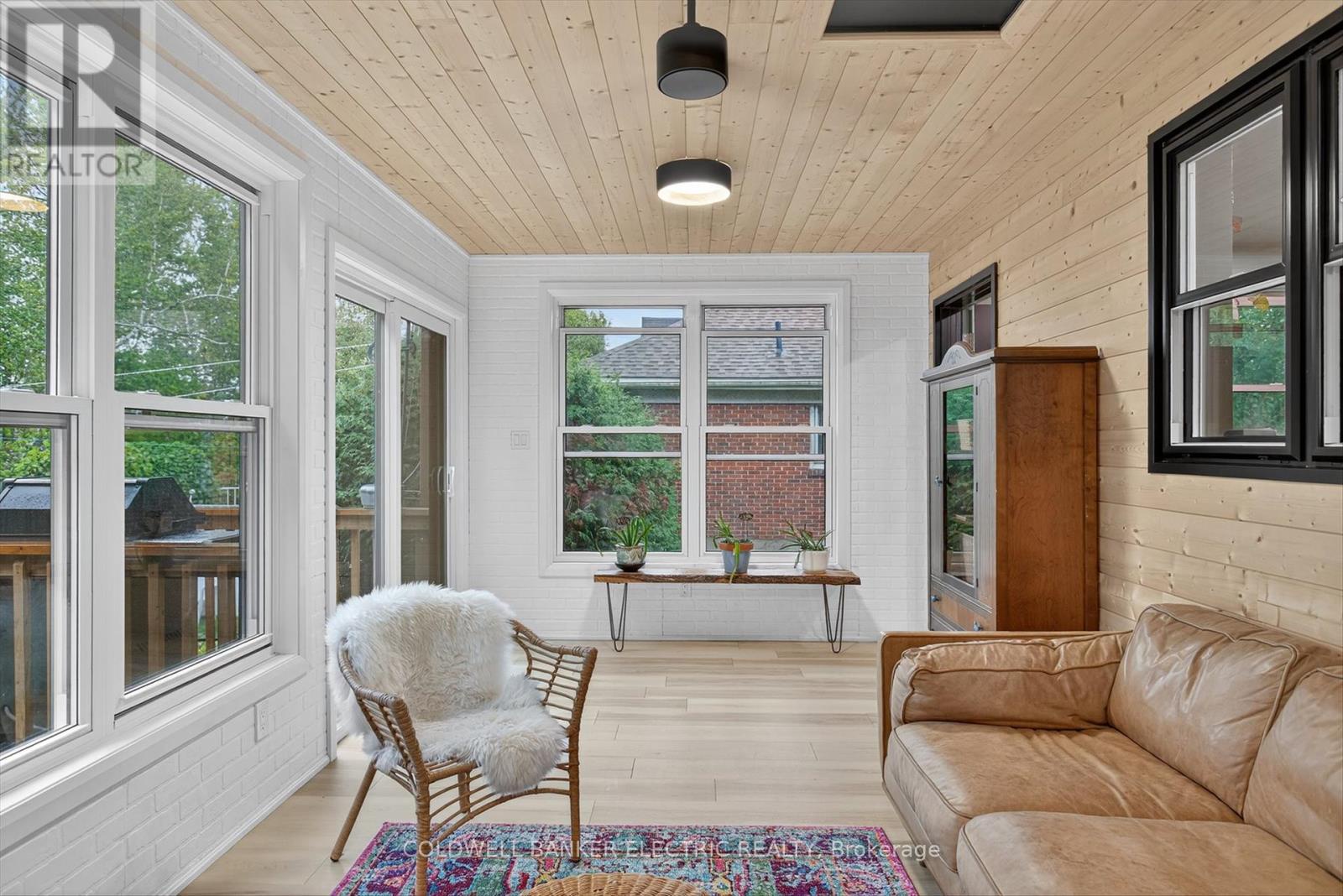 220 Rogers Street, Peterborough (ashburnham Ward 4), Ontario