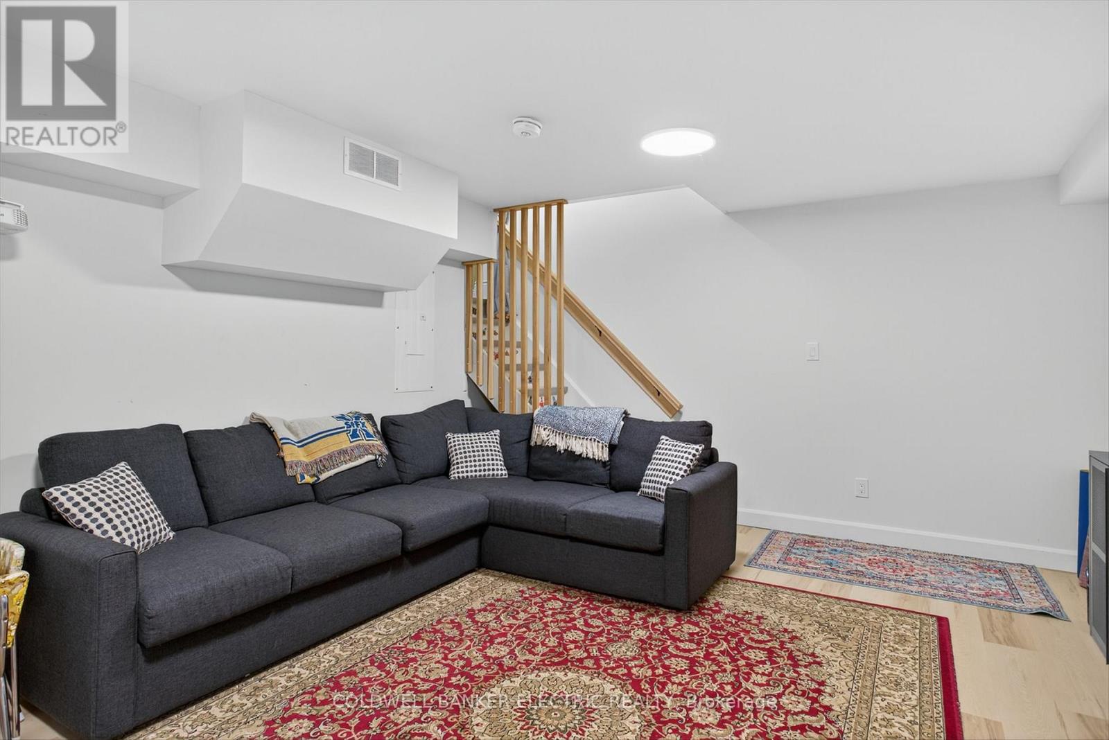 220 Rogers Street, Peterborough (ashburnham Ward 4), Ontario