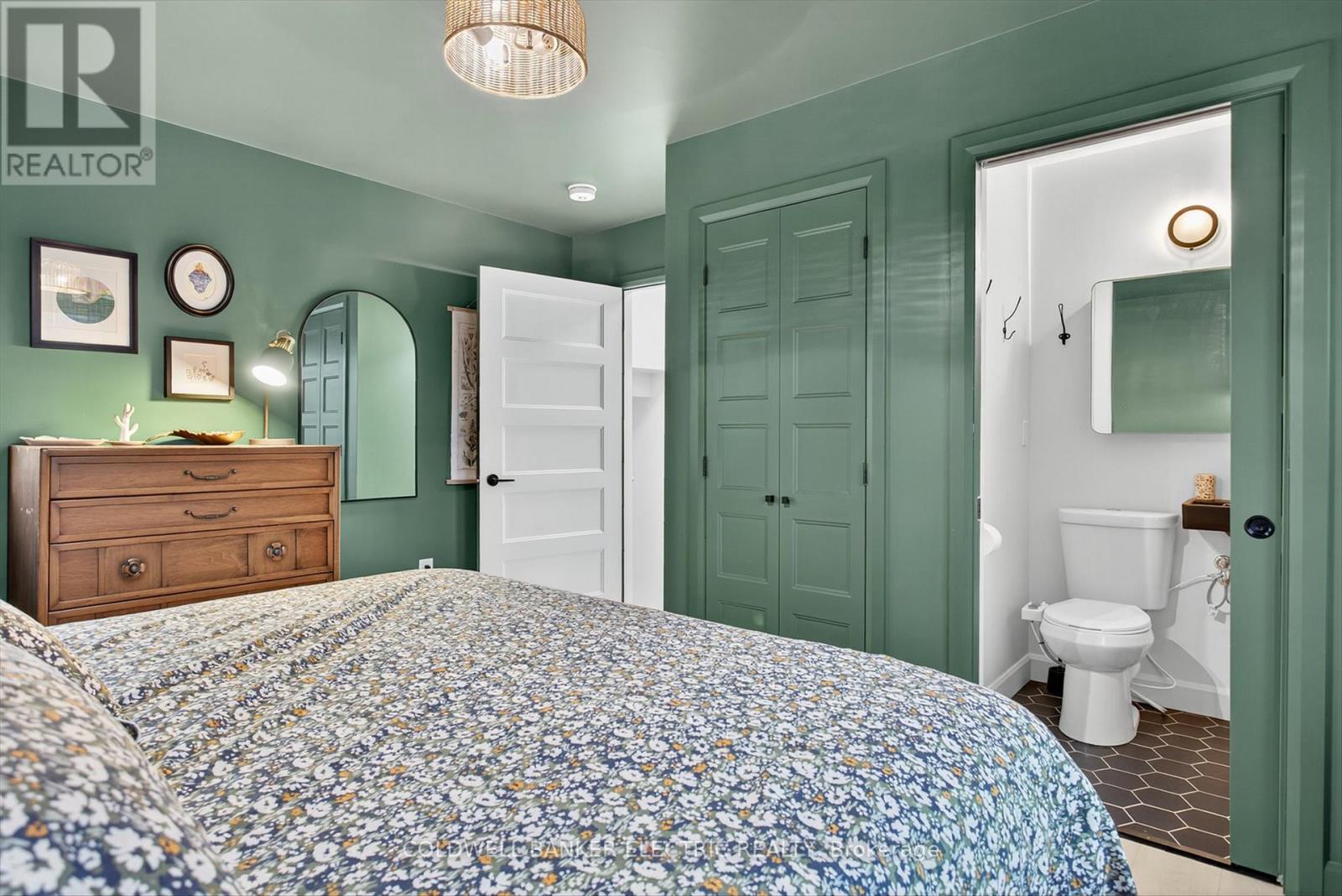 220 Rogers Street, Peterborough (ashburnham Ward 4), Ontario