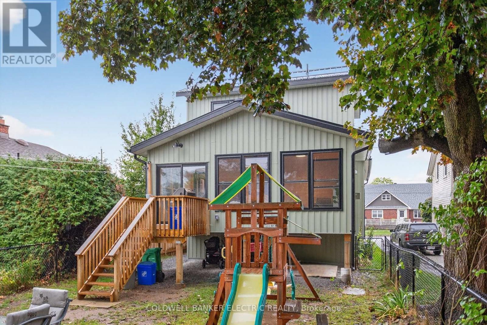 220 Rogers Street, Peterborough (ashburnham Ward 4), Ontario