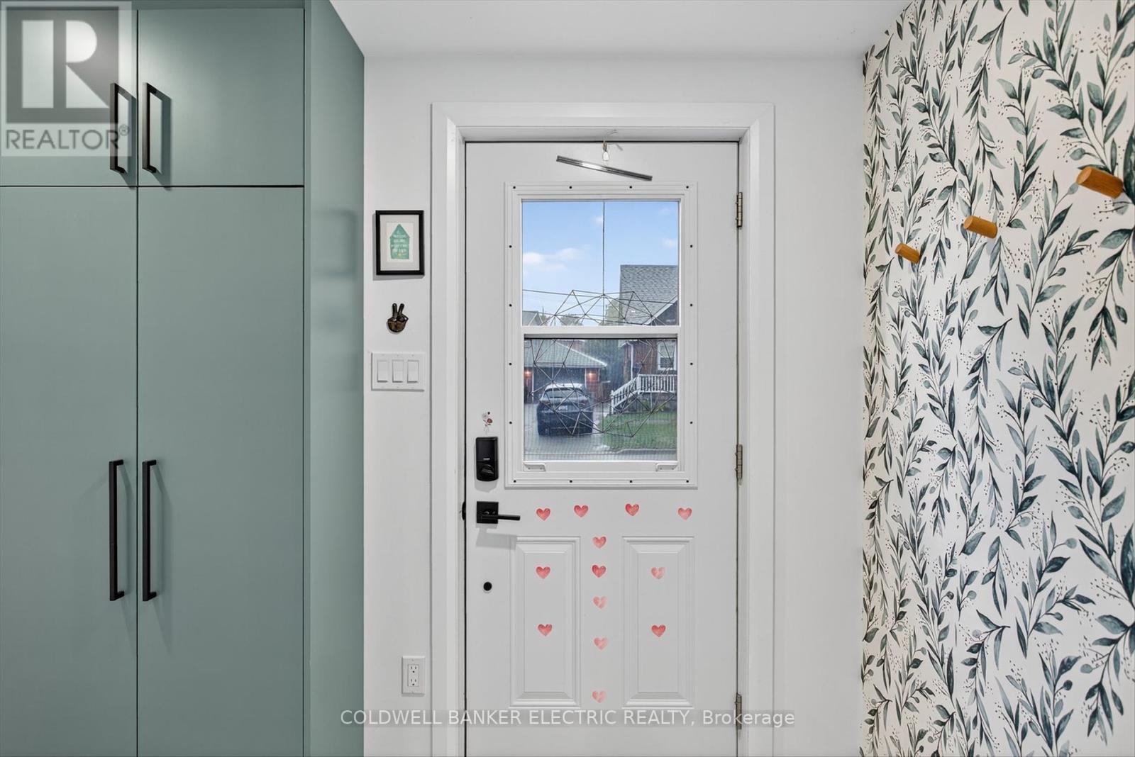 220 Rogers Street, Peterborough (ashburnham Ward 4), Ontario