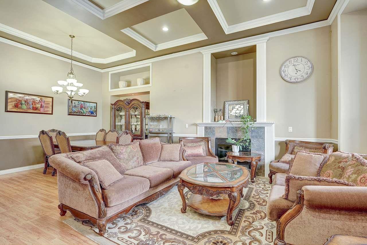 7869 147a Street, Surrey, British Columbia