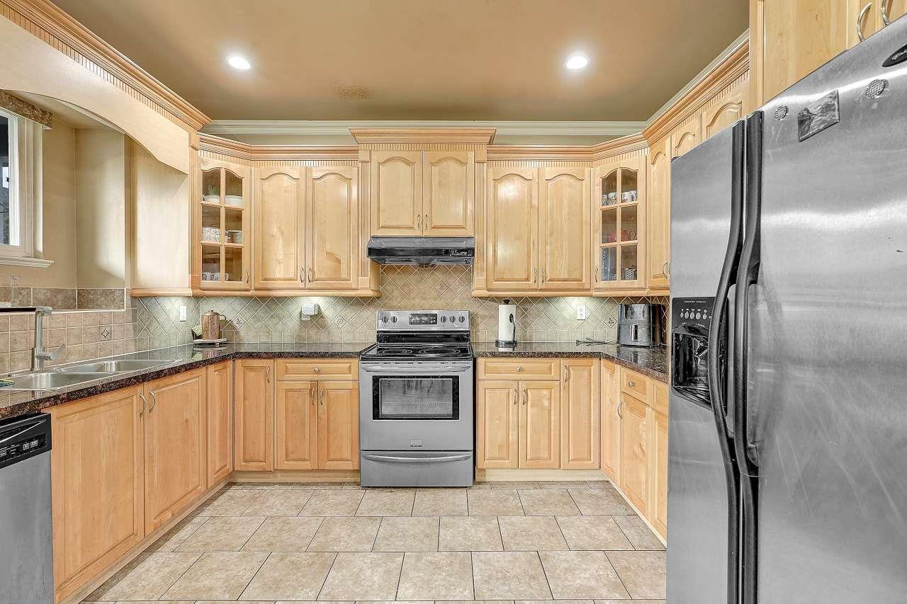 7869 147a Street, Surrey, British Columbia