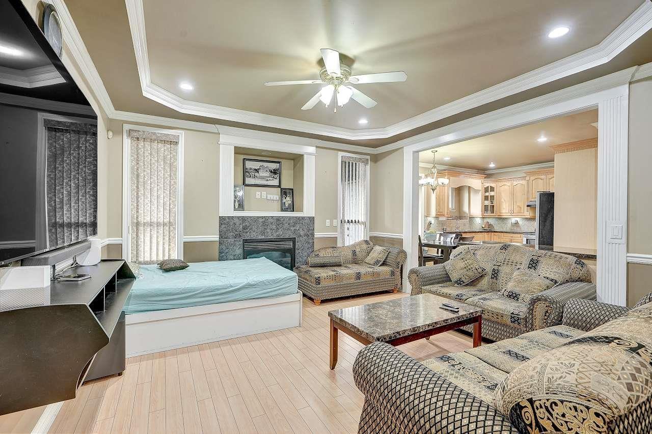 7869 147a Street, Surrey, British Columbia