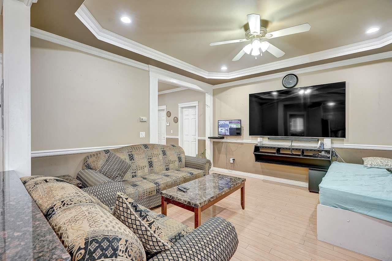 7869 147a Street, Surrey, British Columbia