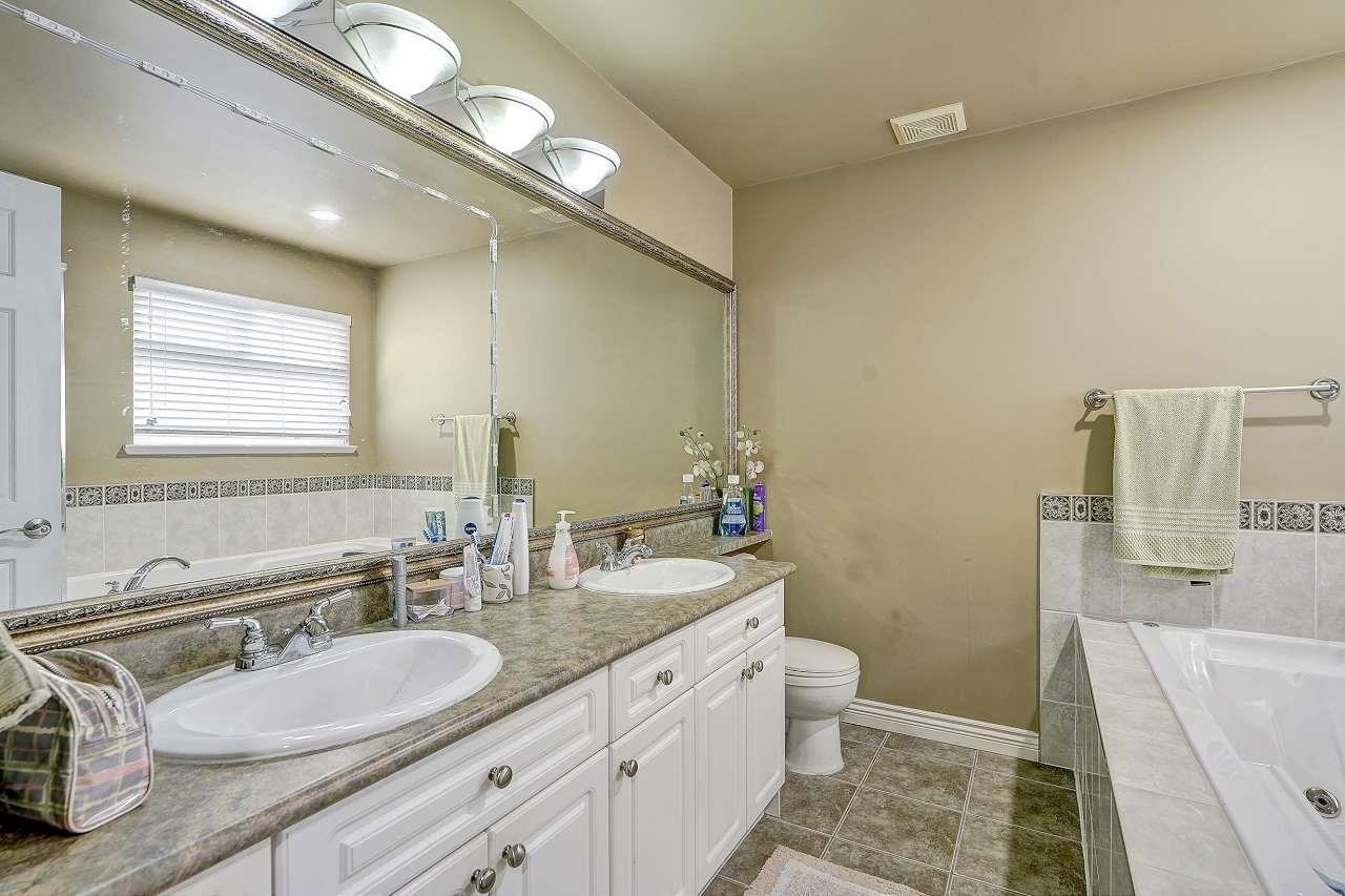 7869 147a Street, Surrey, British Columbia