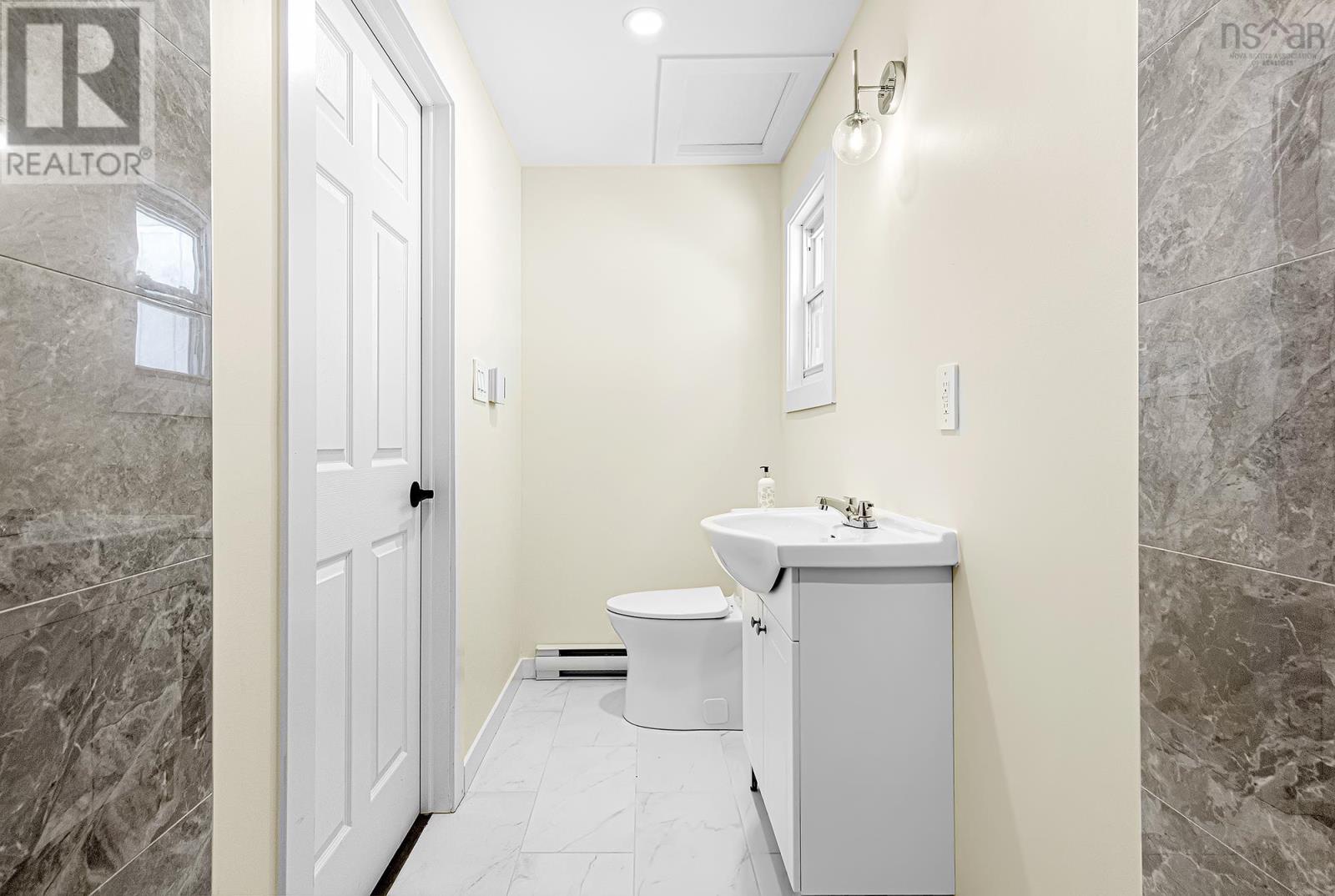 4006 Highway 2, Fletchers Lake, Nova Scotia