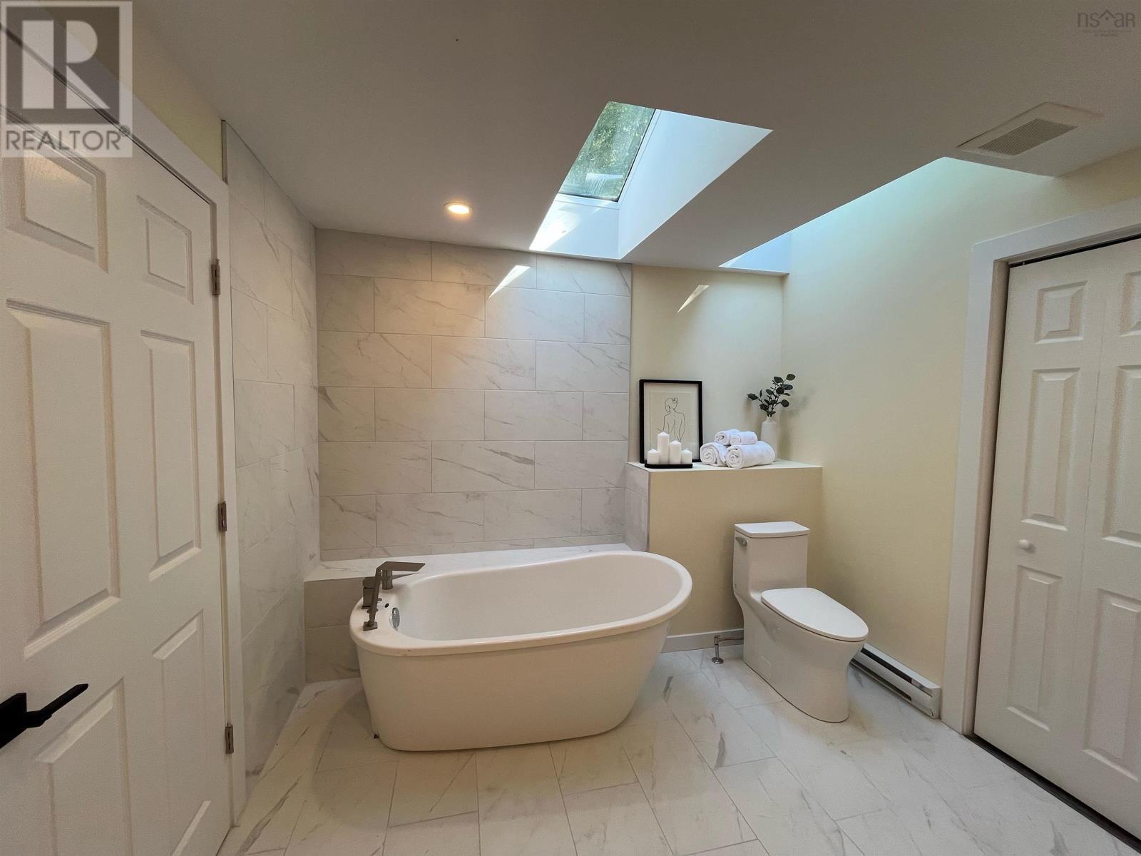 4006 Highway 2, Fletchers Lake, Nova Scotia