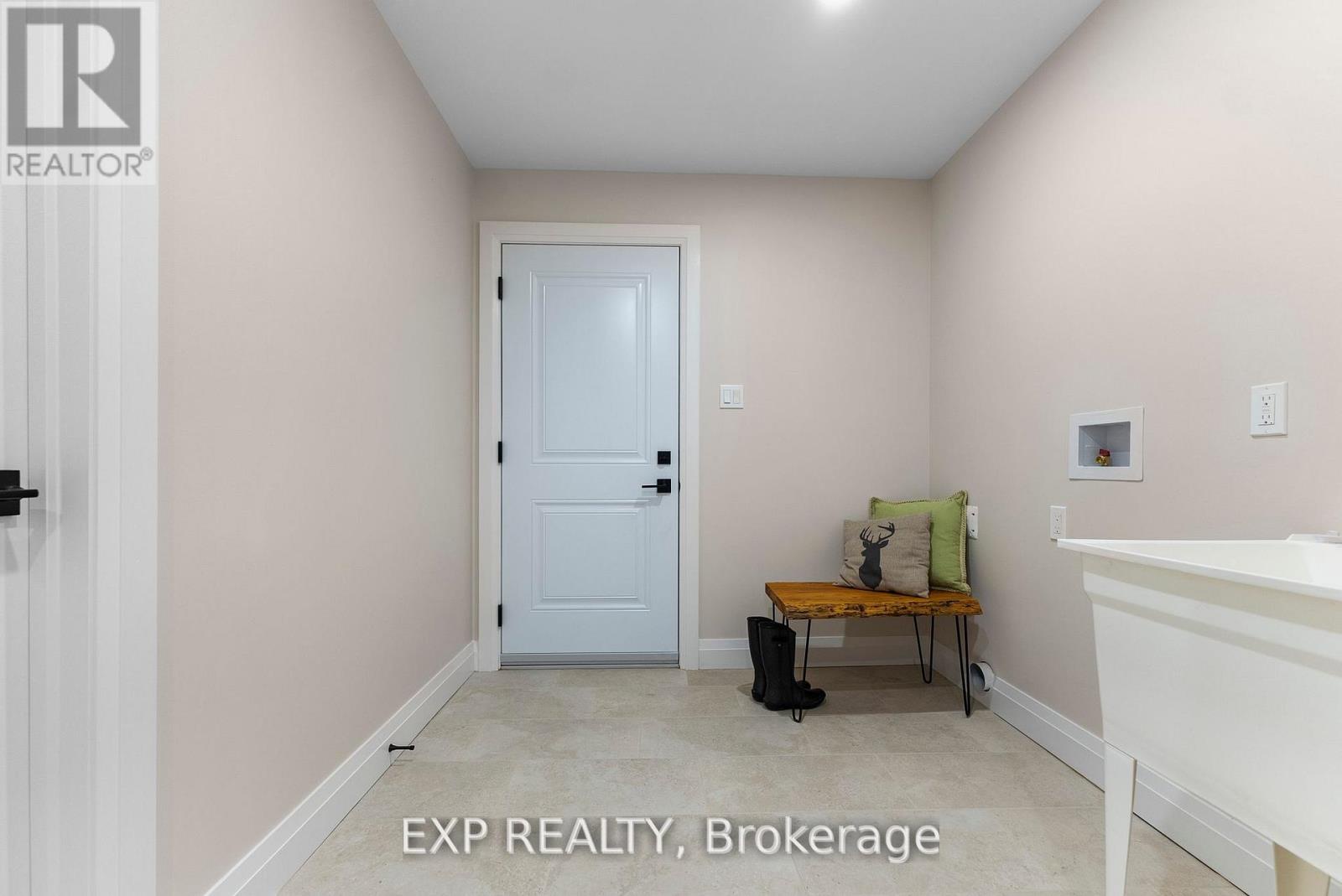 00 Calabogie Road, Greater Madawaska, Ontario