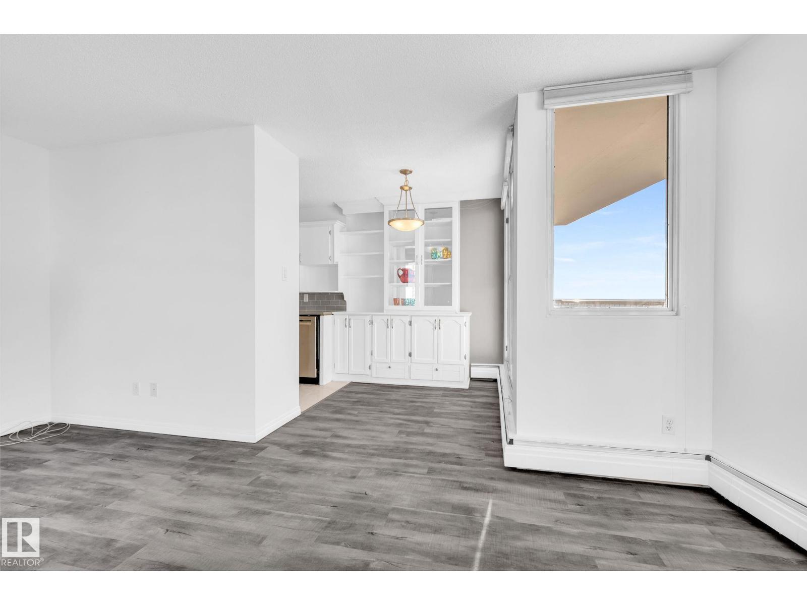 #1401 12121 Jasper Av Nw Nw, Edmonton, Alberta